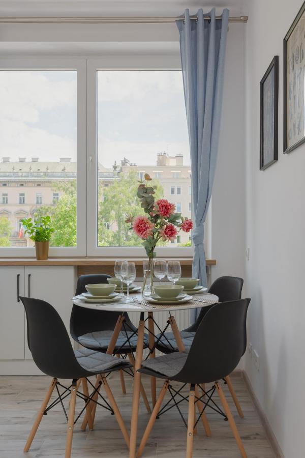 Apartment Center By Renters Warsaw