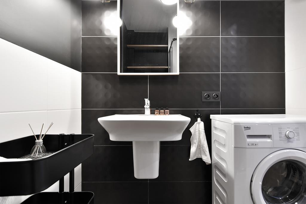 Center By Renters * Warszawa
